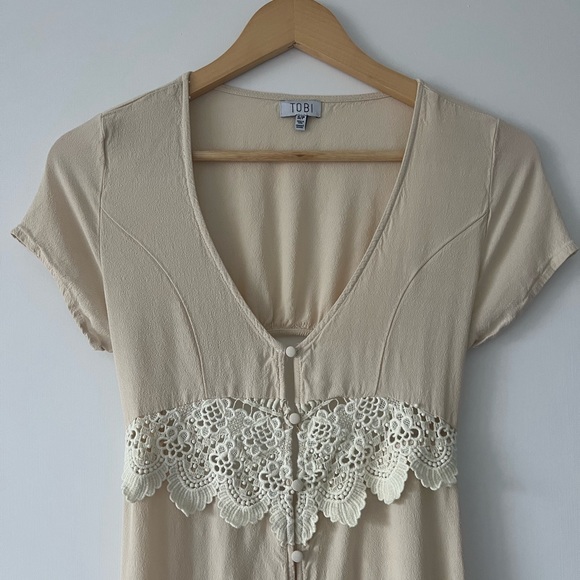 Tobi Cream Maxi Dress Lace Waist Cutout - Picture 6 of 14